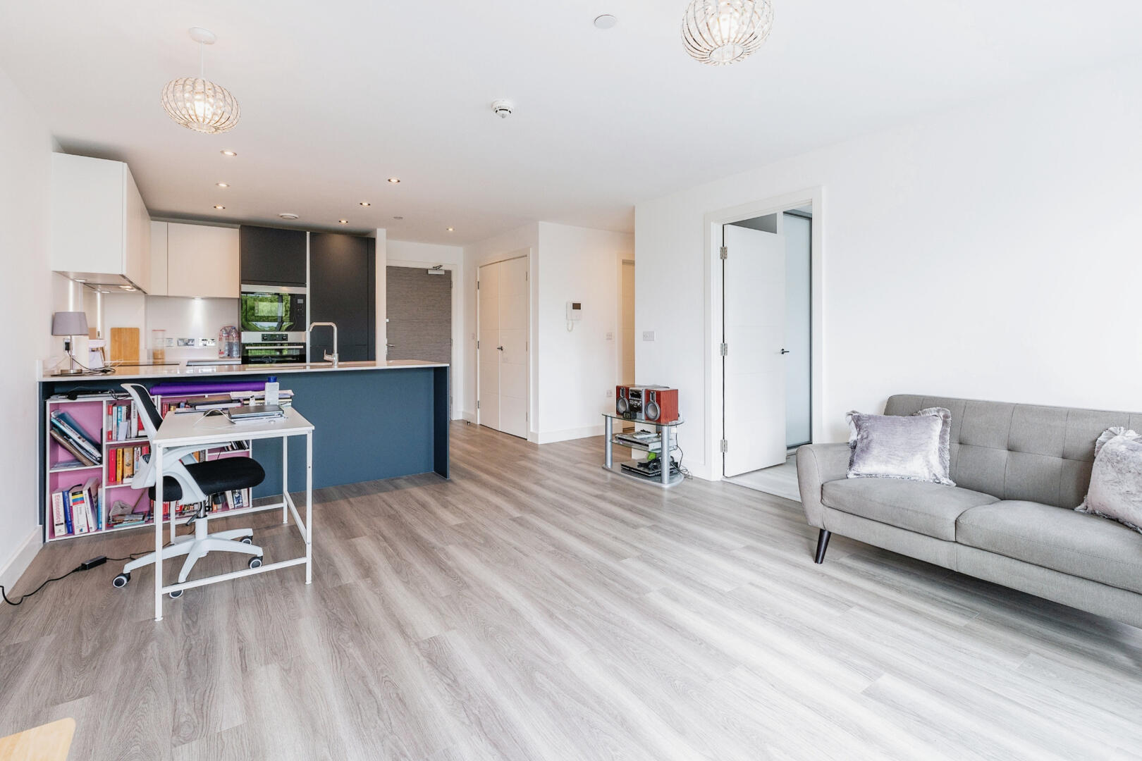 City House, Winchmore Hill